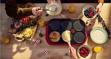 Table Cooking in Center Parcs Les Bois-Francs