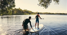 Stand up paddling in Center Parcs De Huttenheugte