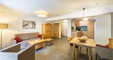 4-persoons appartement 4A in Landal Chalet Matin