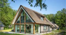 10-persoons vakantiehuis 10EL1 in Landal PUUR Exloo