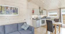 Chalet - Kedleston Elite Vogue 1 2l in Sandybrook