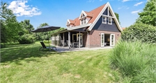 10-persoons villa 10FL2 in Landal Waterparc Veluwemeer