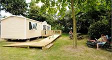 Caravane Mobil home accessible aux personnes handicapées Sardine - 4LFR à RCN La Ferme du Latois