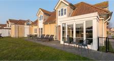 Villa Familievilla-16 in Landal Noordzee Résidence De Banjaard