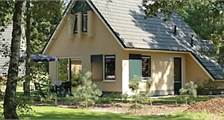 Bungalow C--4 à Succes Holidayparcs Het Grote Zand